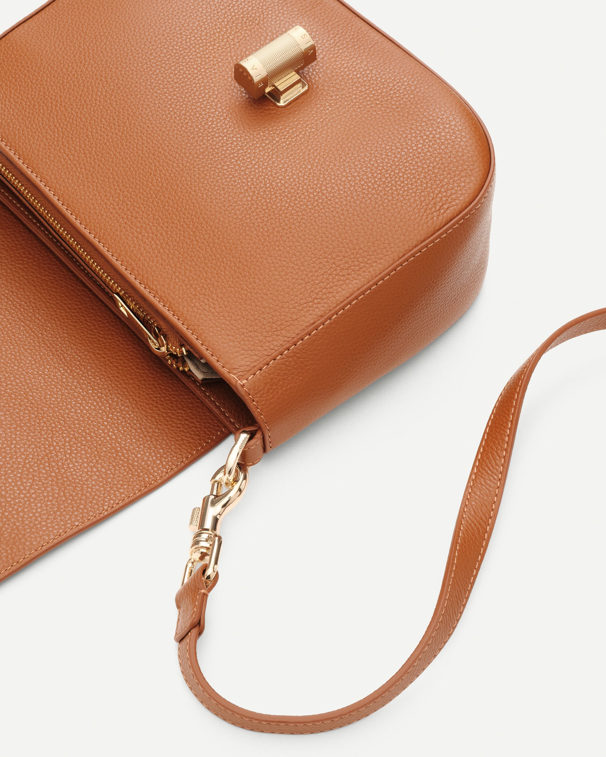 c51ed19e688600e85aa6264308708592_CUOIO_BIBP9CR03_11_089