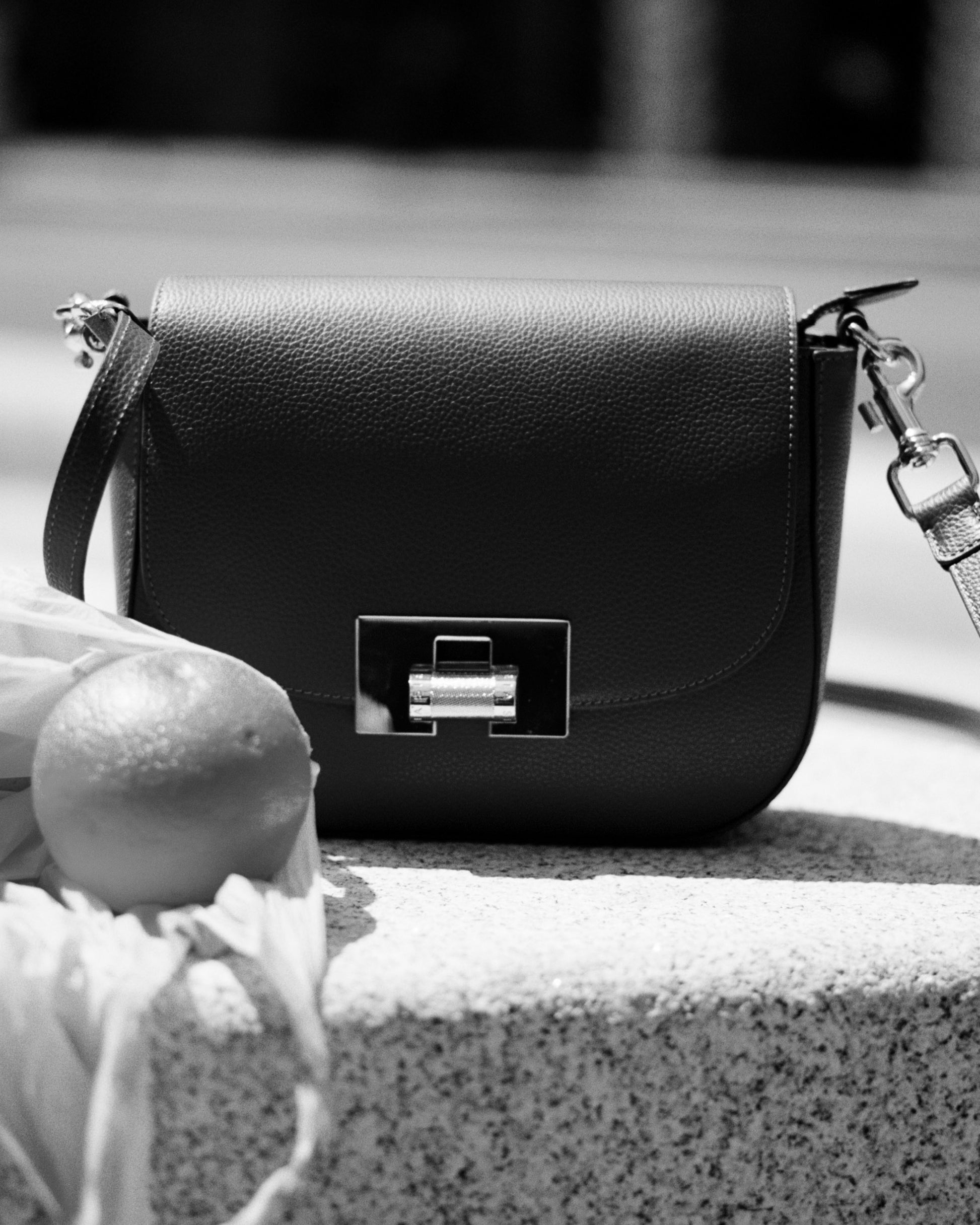 f64995525916e1291ea37f9b68a60166_NERO_BIBP9CR03_7_001