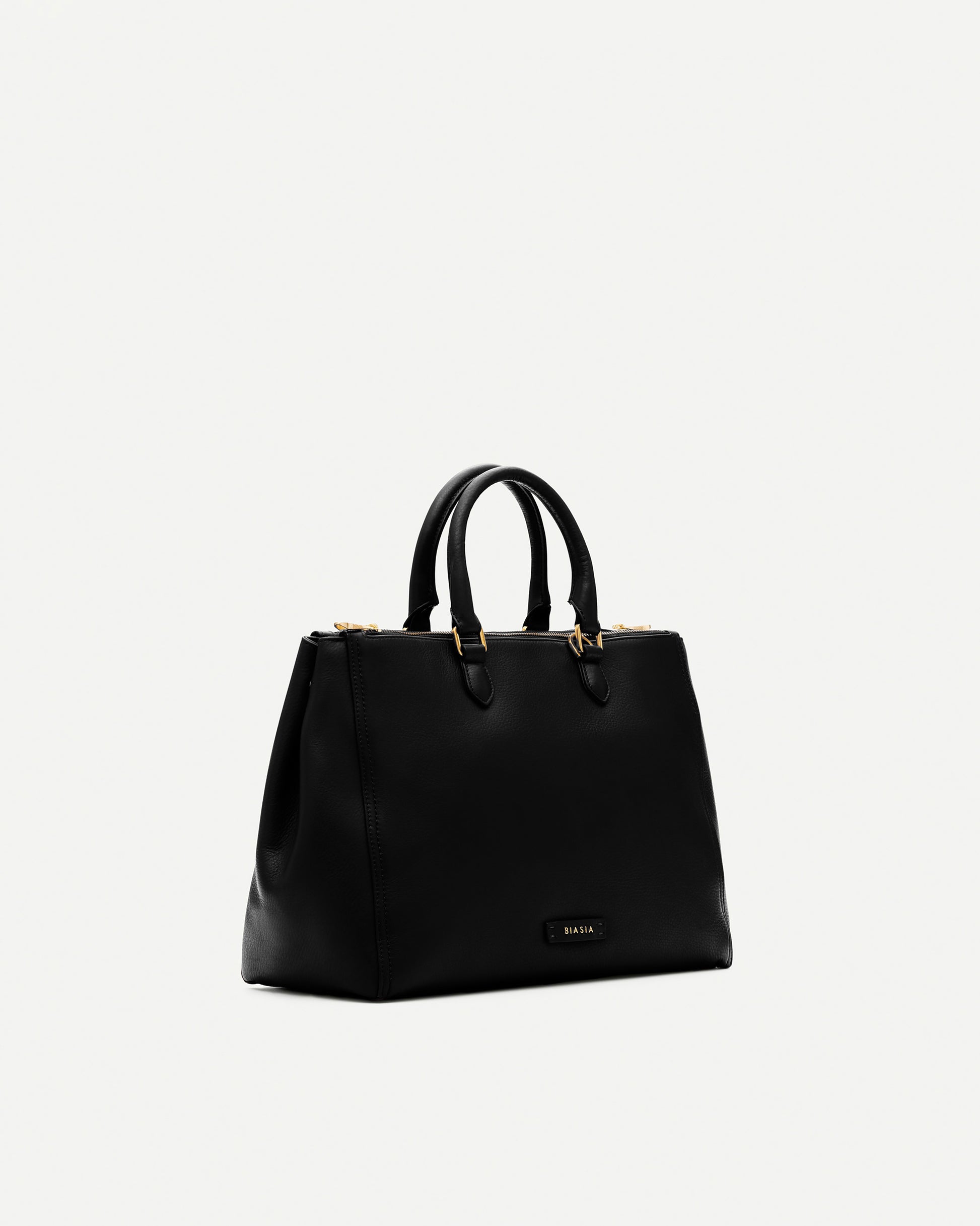 f64995525916e1291ea37f9b68a60166_NERO_BIBP9DN01_5_001