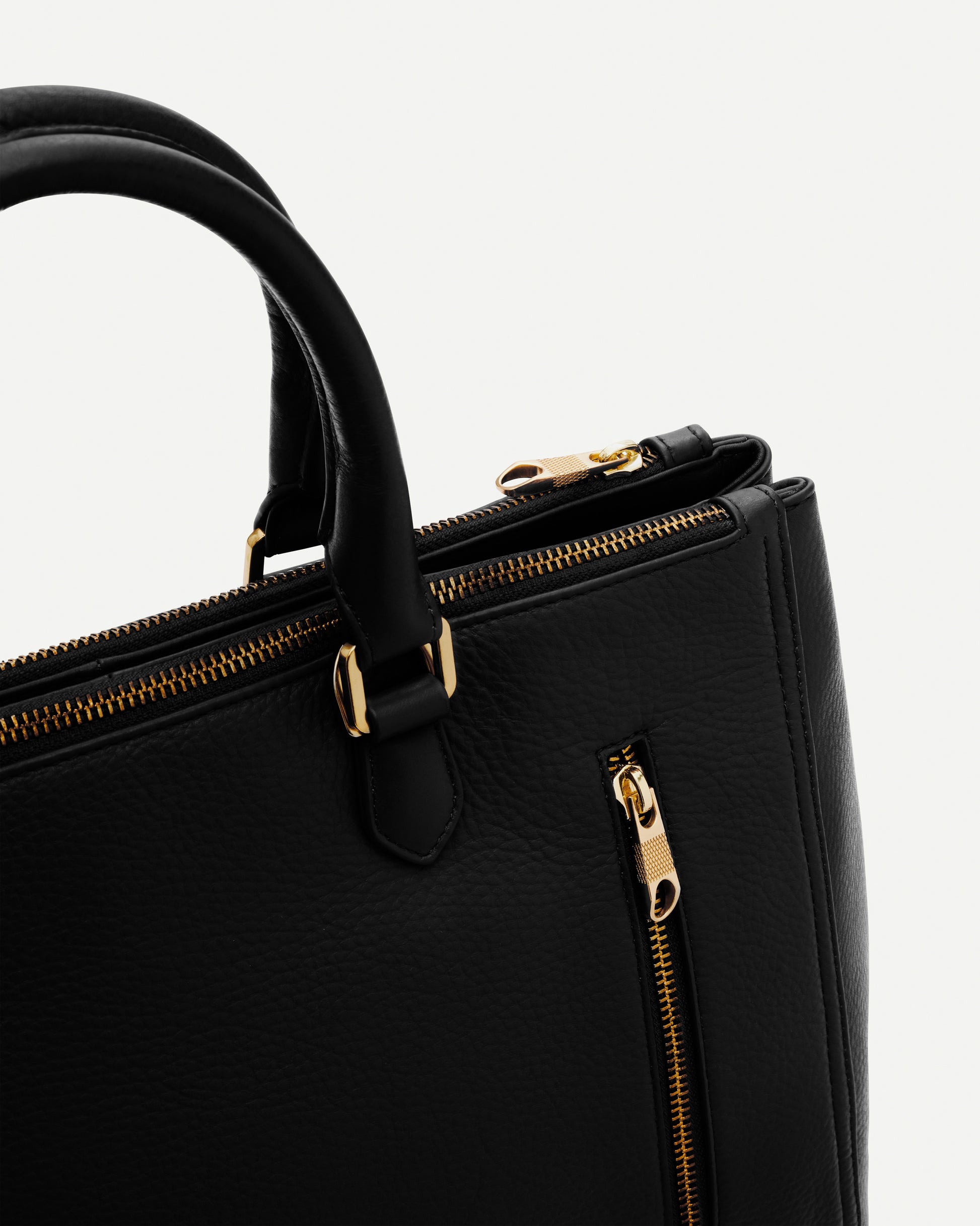 f64995525916e1291ea37f9b68a60166_NERO_BIBP9DN01_6_001