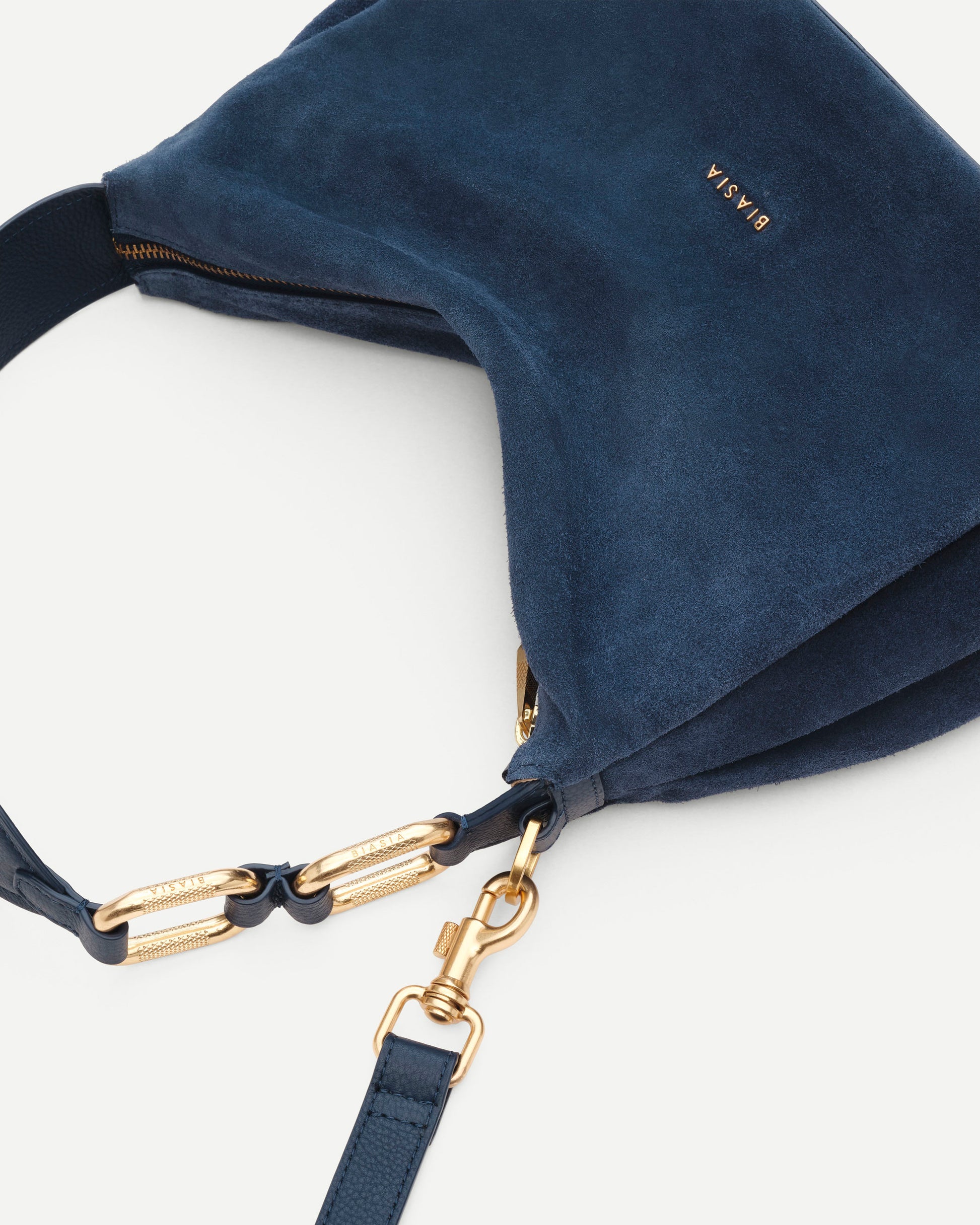 8614c9477a5d86f42a1da6b19d625392_BLU_BIBP9DP01C_9_002