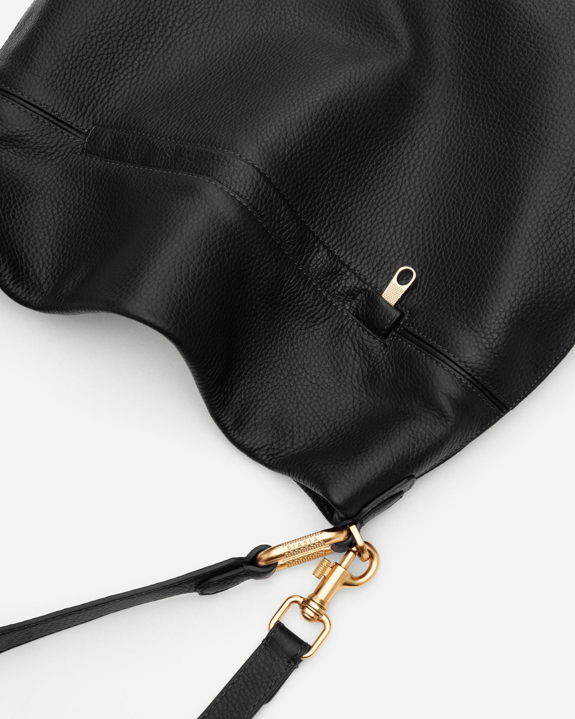 f64995525916e1291ea37f9b68a60166_NERO_BIBP9E502_7_001