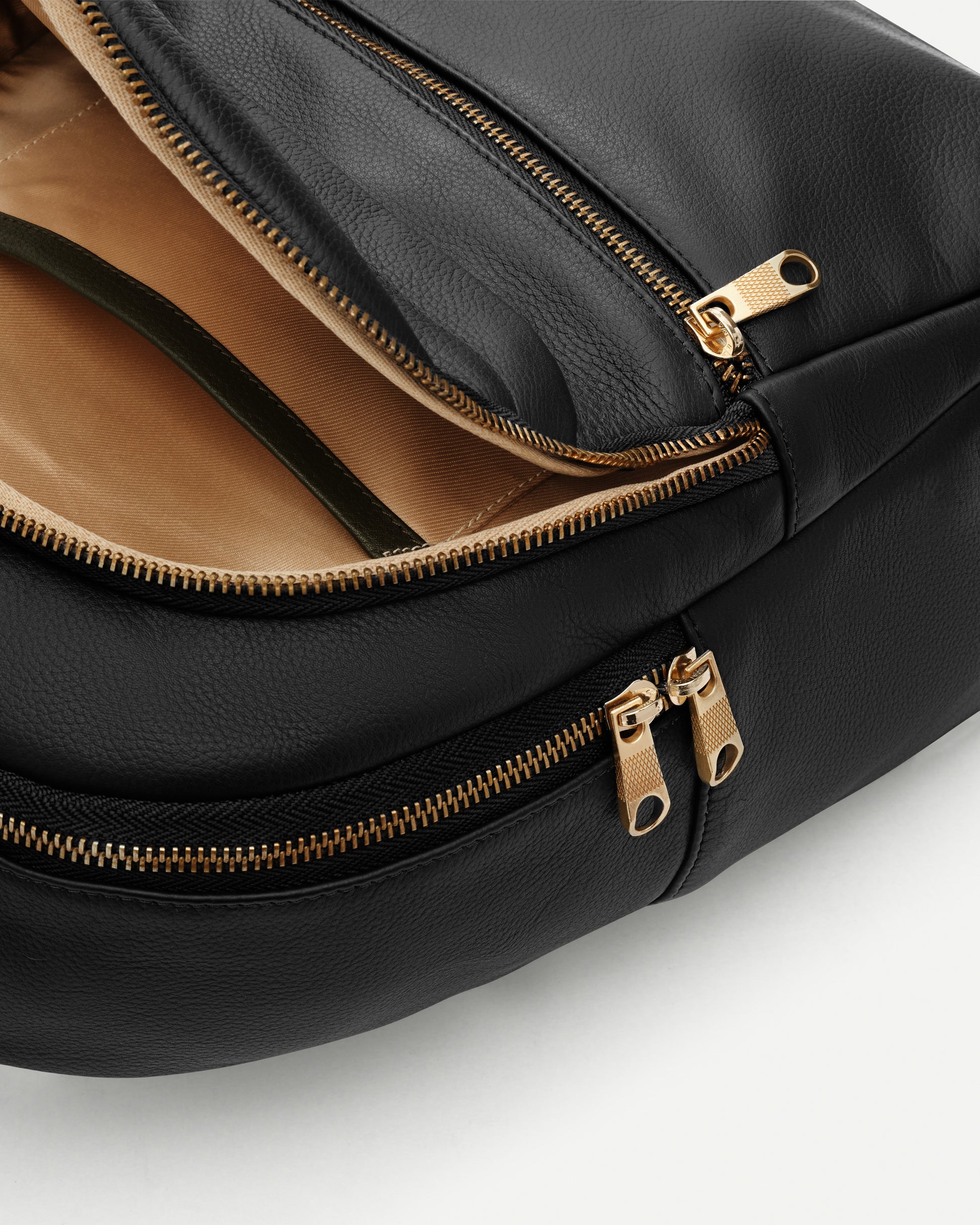 f64995525916e1291ea37f9b68a60166_NERO_BIBP9E504_8_001