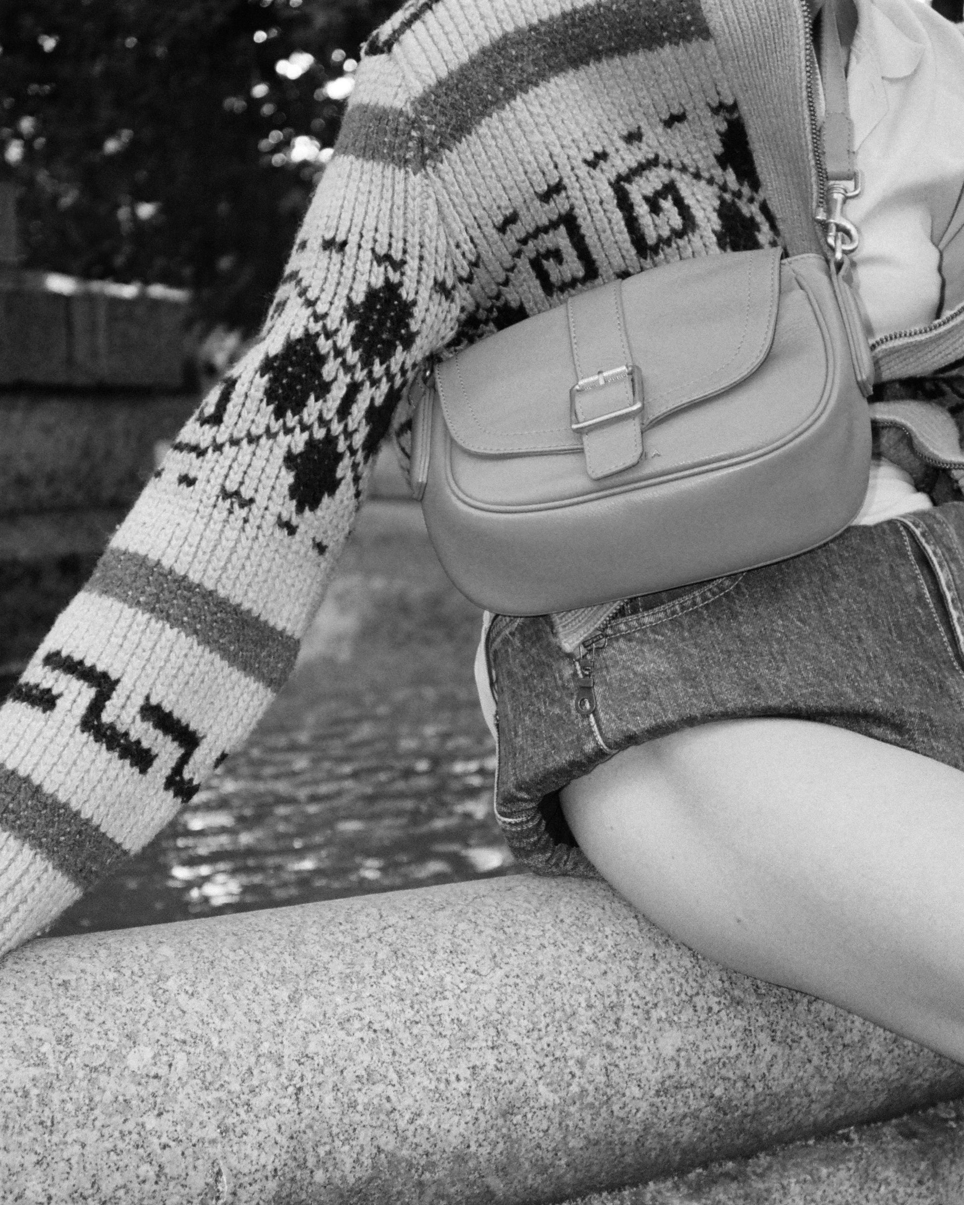 2a52ba6e26e550c59e15affa051e478b_CAMEL_BIBP9EC05_15_004