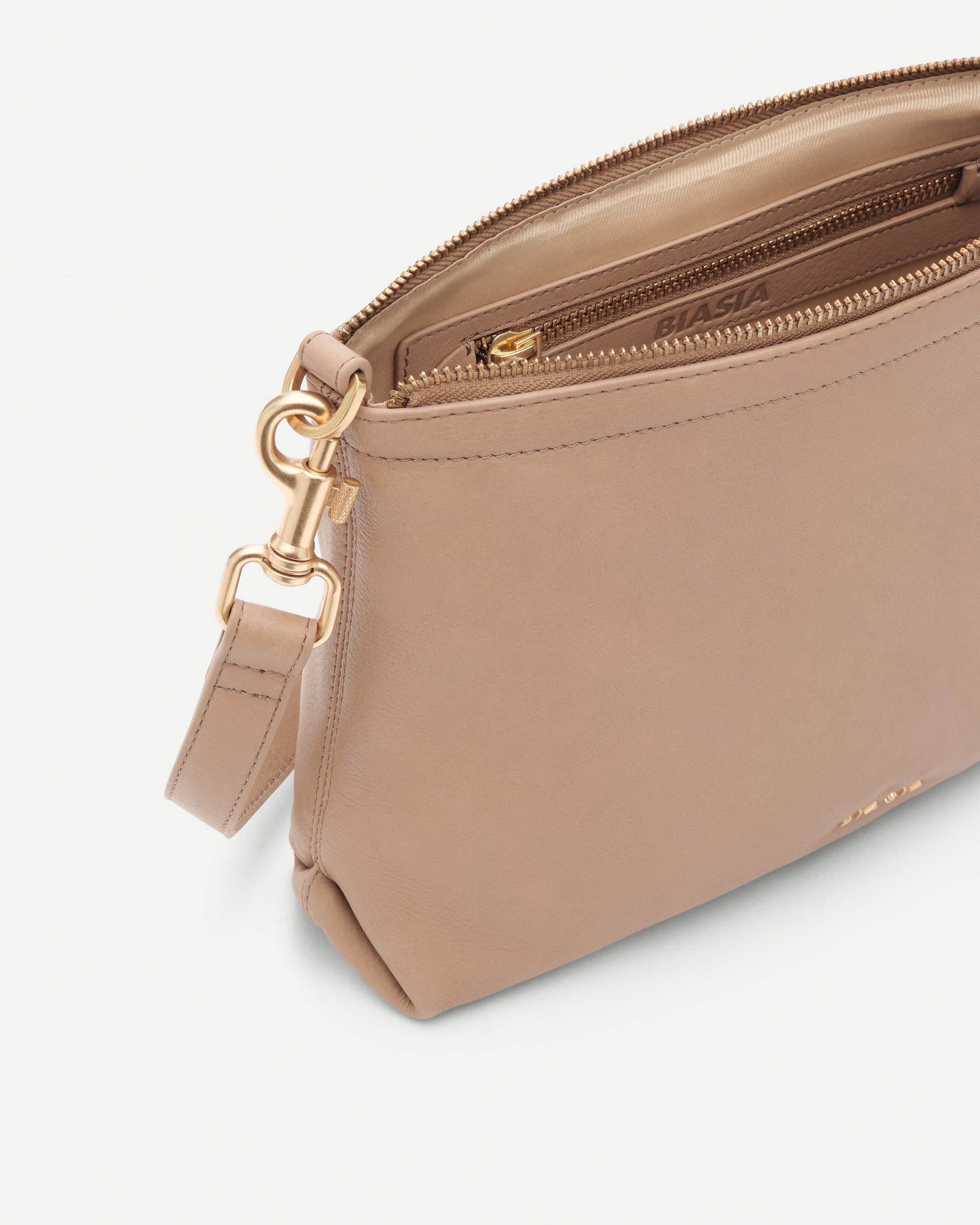 db783bd1b9624cd3bbea2a7f2066009f_TAUPE_BIBP9FA01_32_259