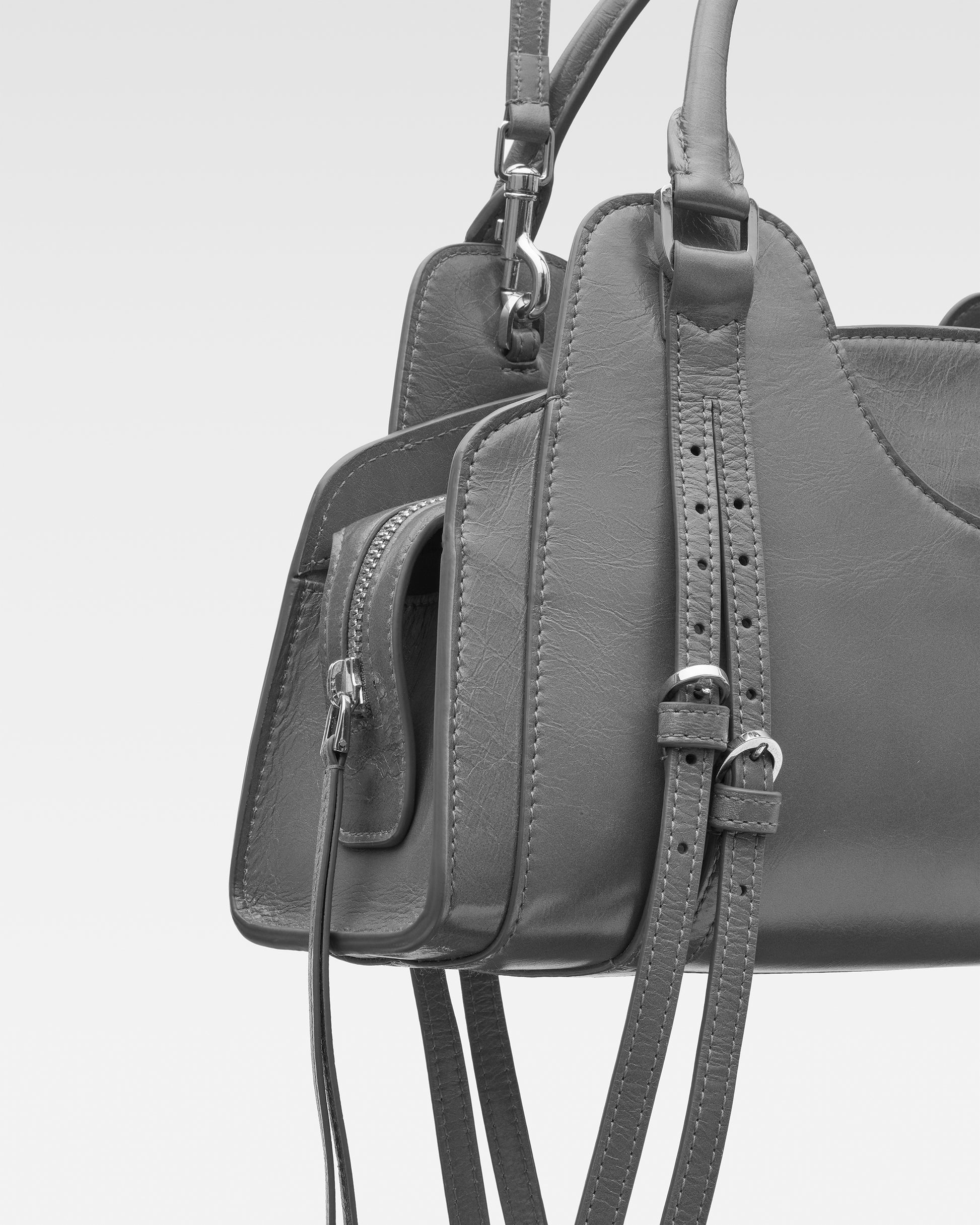 e720001666d5a34941a226d14c1161fa_OMBRA_SHINE_FBBP9J902A_15_238