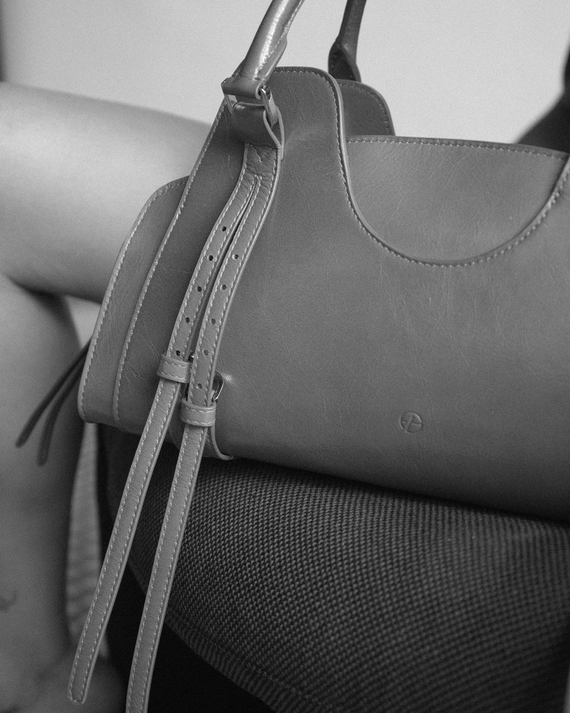 bcd36d25e9acc1c85d5117fac7fd8909_LIDO_PEEL_FBBP9J902_11_223