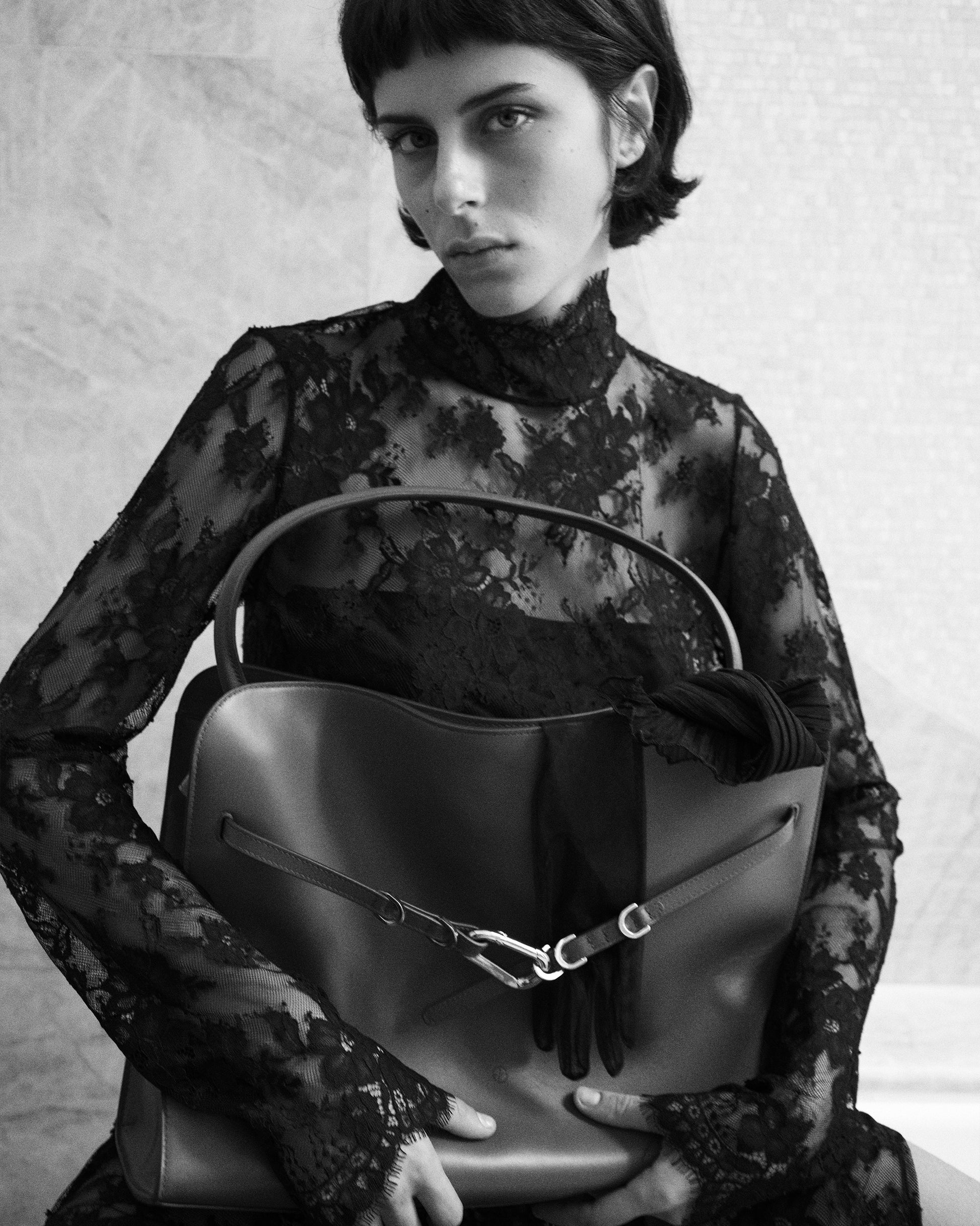 a92f2418fb7a402879ffa1127f6bc408_Onyx_FBBP9JD01_26_209