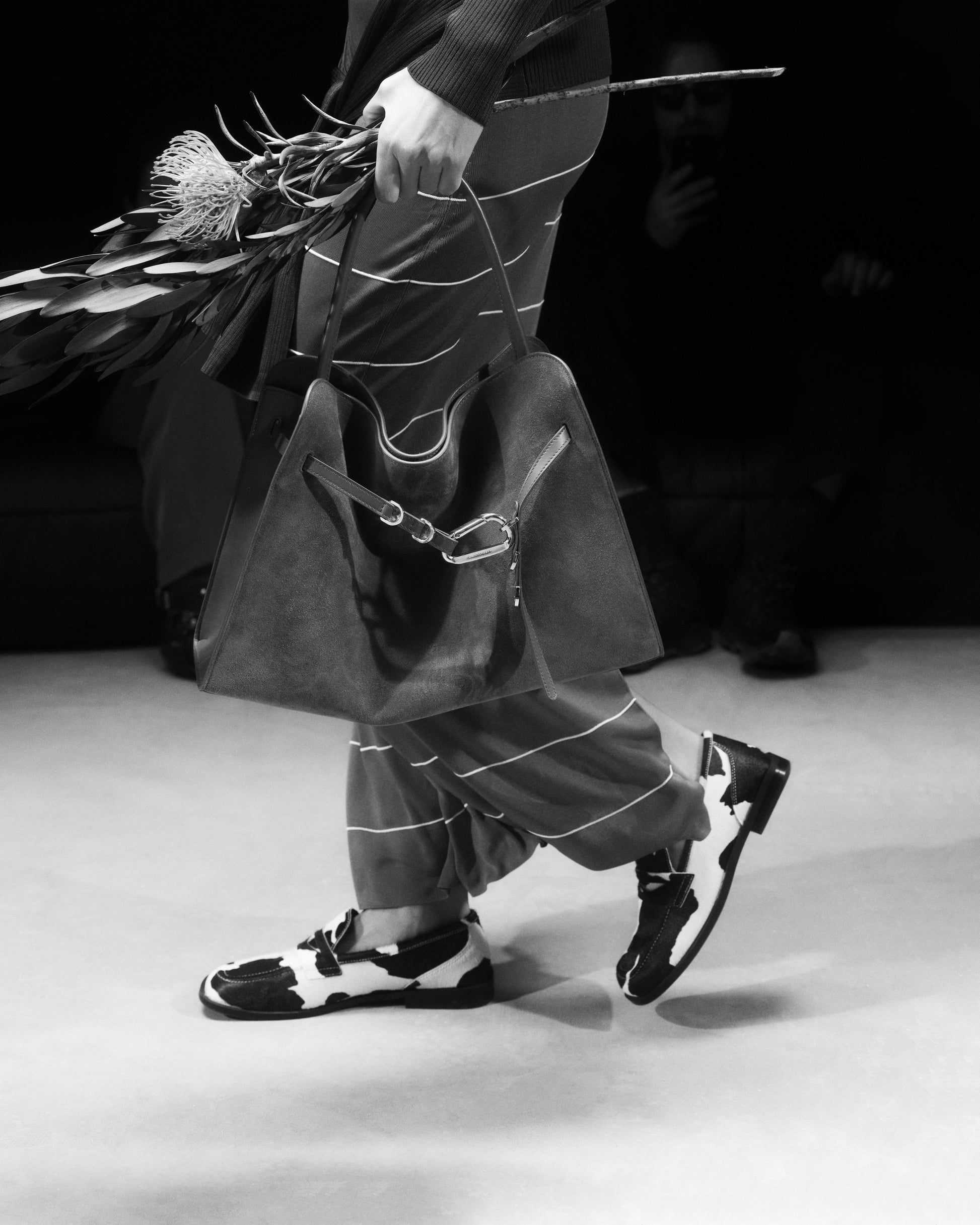 99d47a403bd0aab08a1c94583828ca1d_DARK_TWEED_FBBP9JE02VTW_8_359