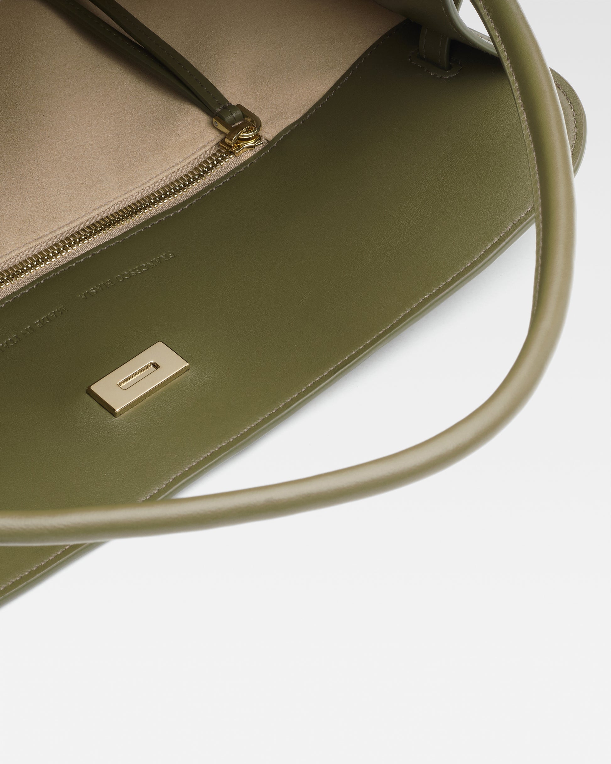 2a861ca92d82ad480f265b4d1b3d40db_CANSIGLIO_FBBP9JE02_17_218