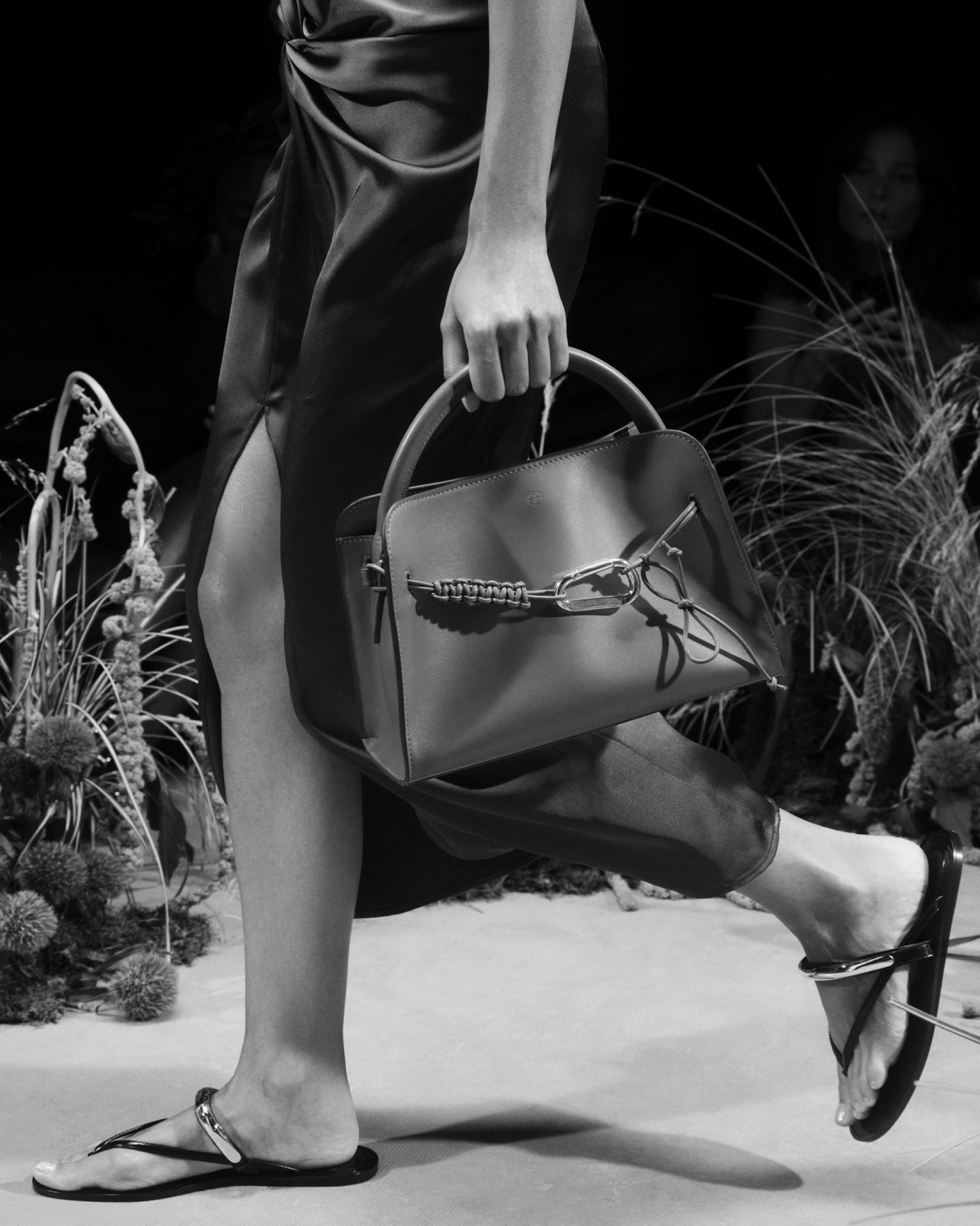 35b0bc5f077b2f6c05c9a761fcf8afd9_TOY_BLUE_FBBP9JF03I_4_346