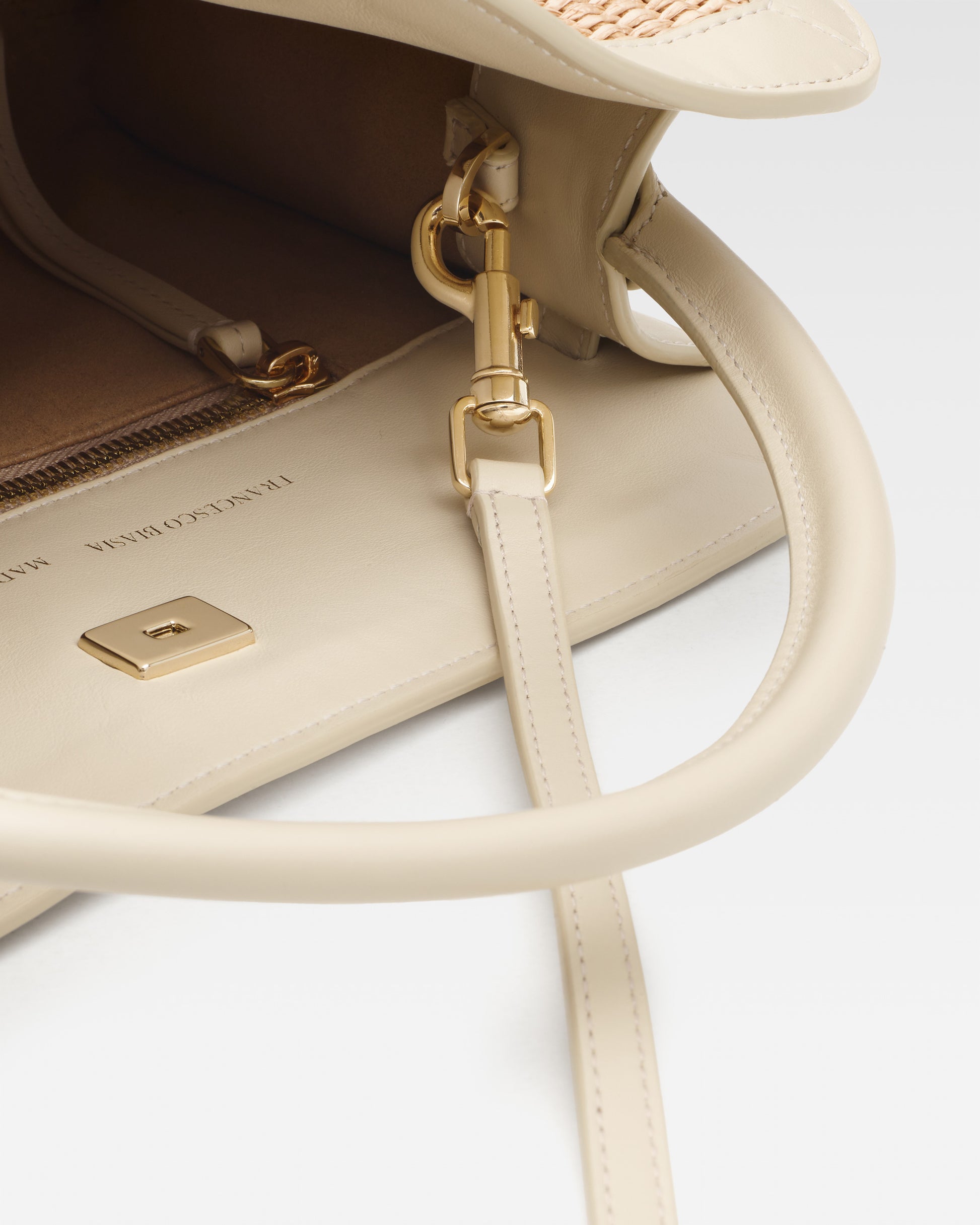 80d5c8eb1502ca78785969feca12376c_TROPEZ_FBBP9JF03P_3_245