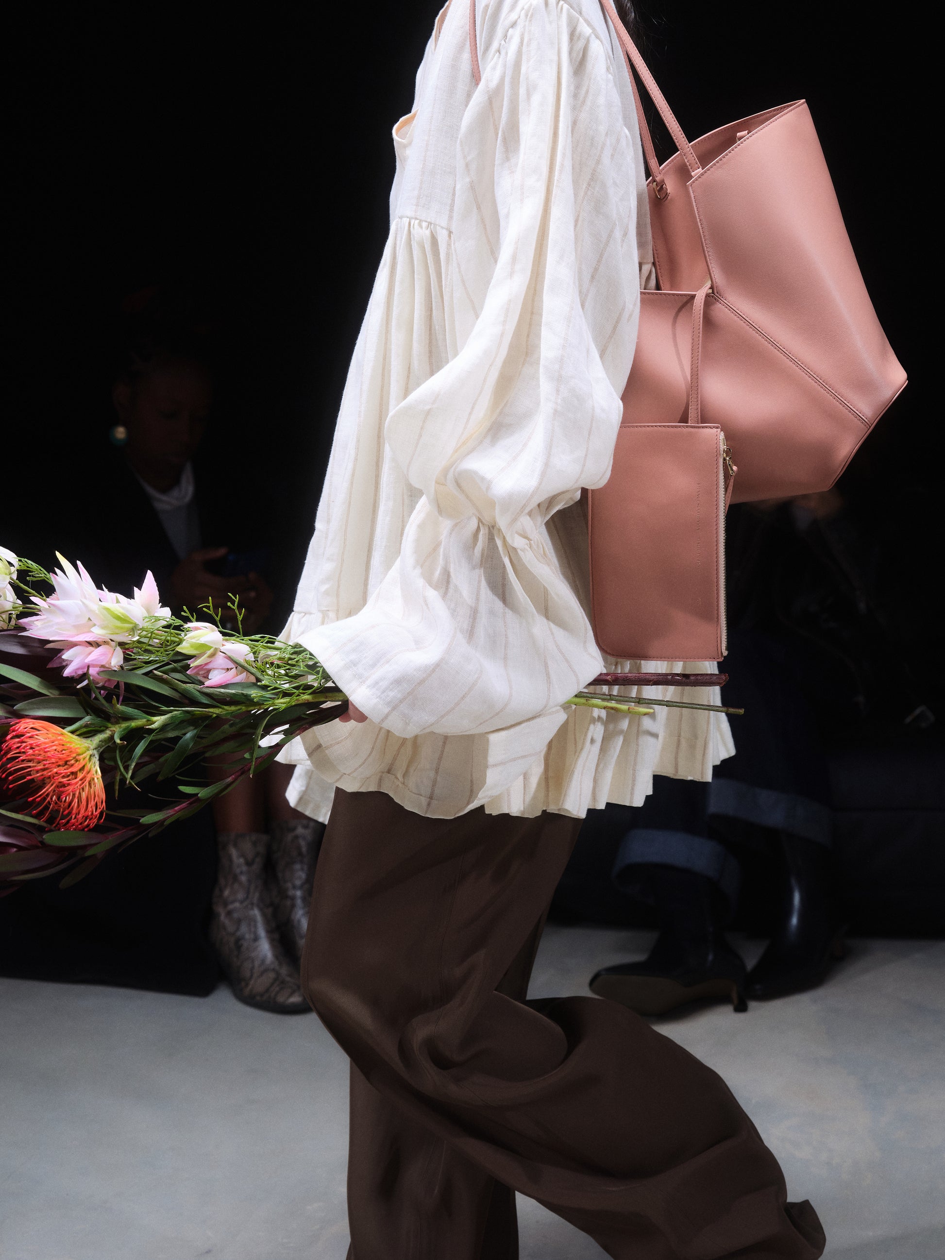 8e1328eff17f13402d1f387d7ec01361_CAMELIA_FBBP9JH02_15_Z89