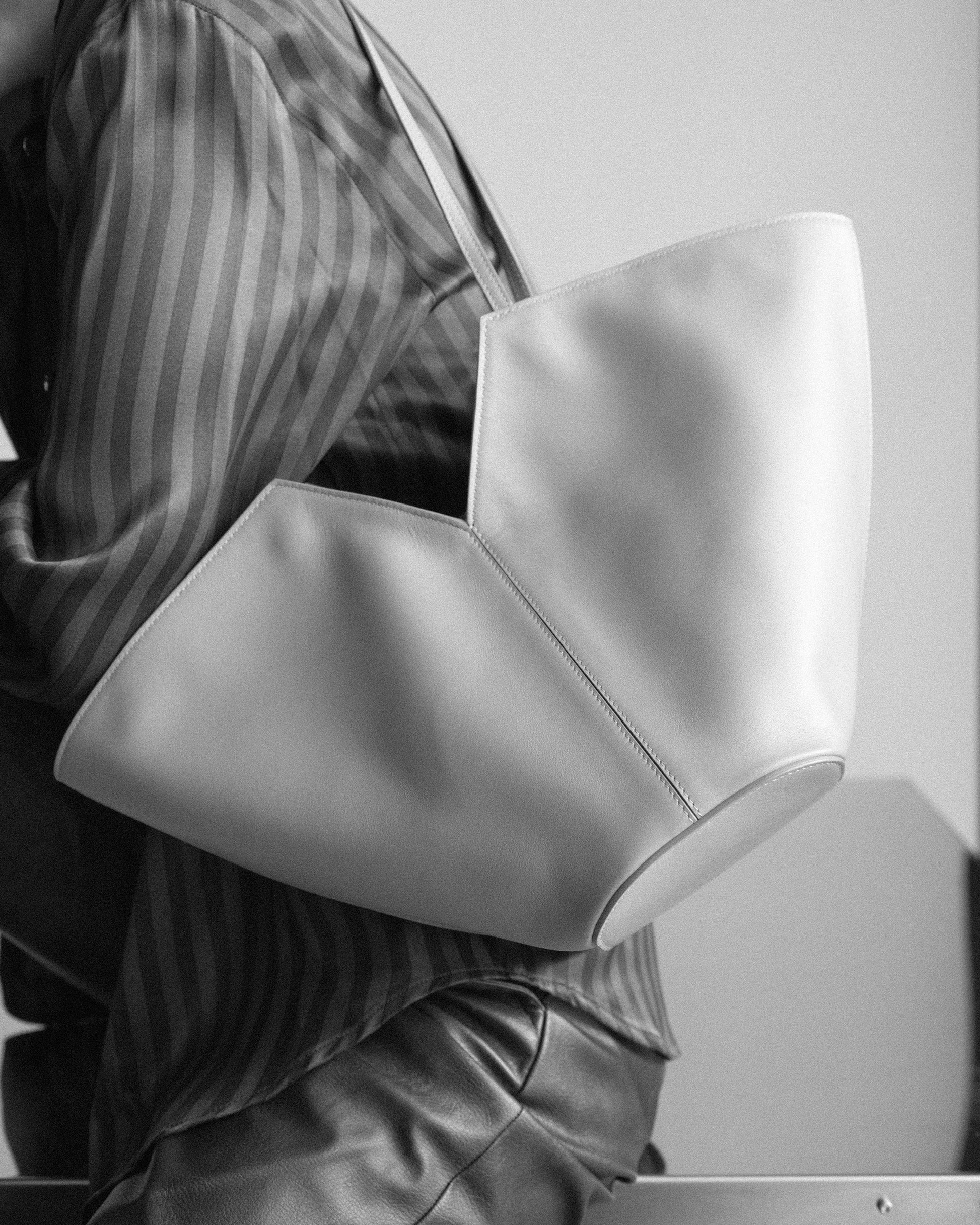 0bffdb8b6859f80370c77434d3894507_CLAM_FBBP9JH02_7_208