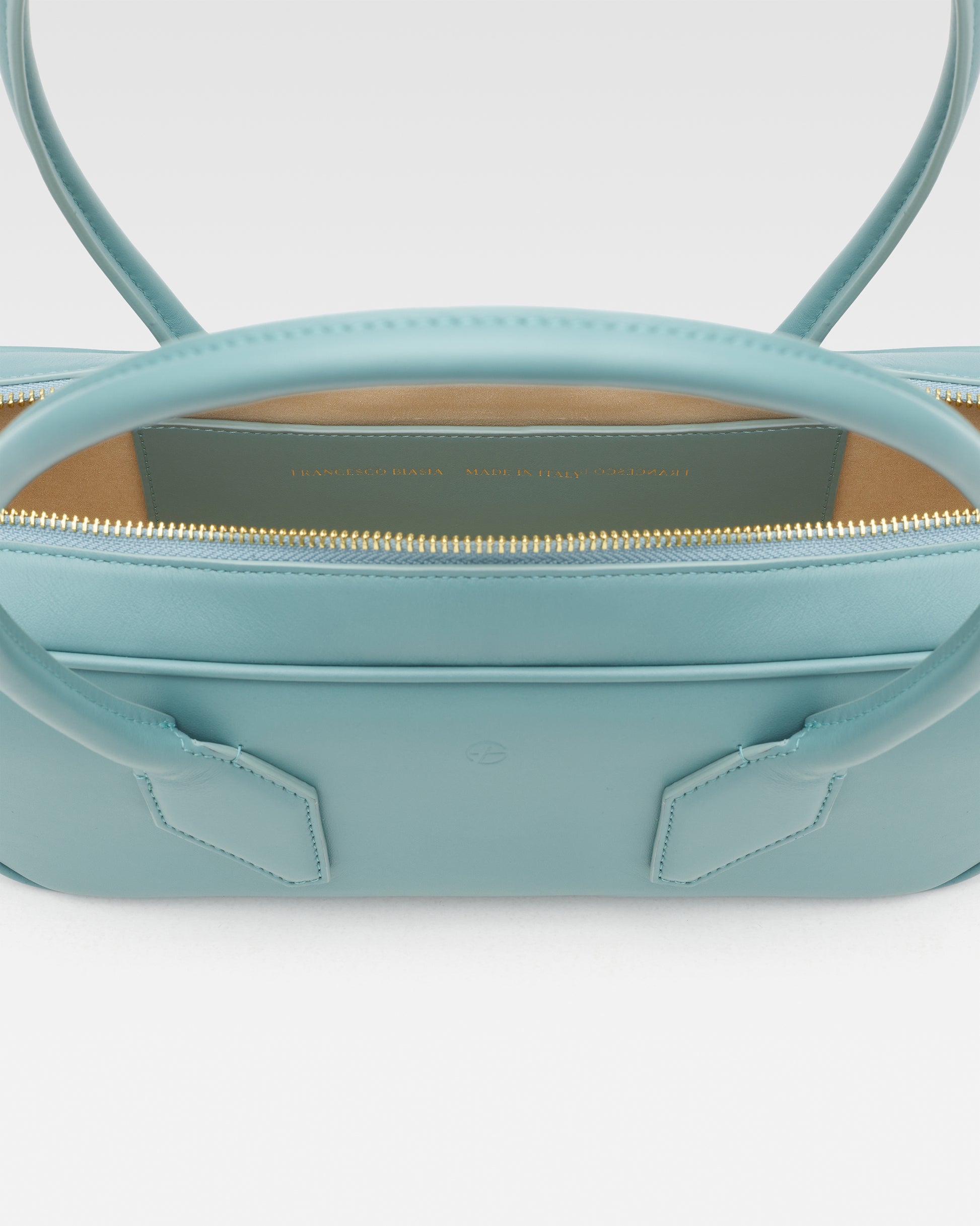 e08b17fd261c16de123252d80ac3de6e_LAGUNA_FBBP9JO02_12_206