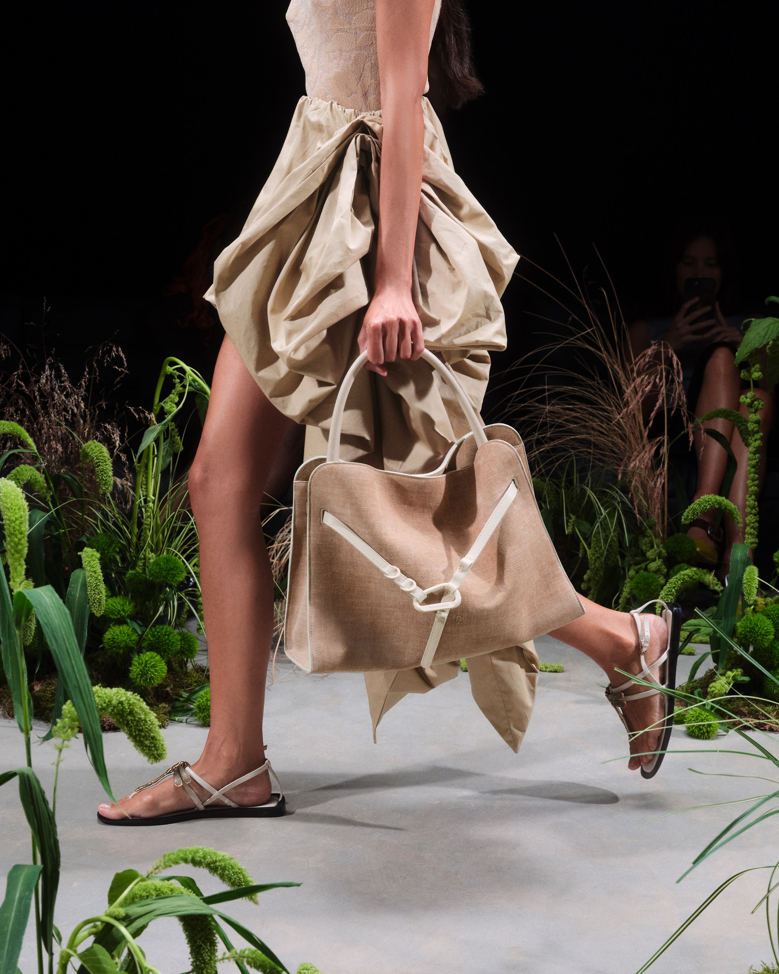 【FRANCESCO BIASIA】ストロー×レザー ハンドバッグ FRANCESCO BIASIA LRG Orange Straw Braided Woven Handbag Purse